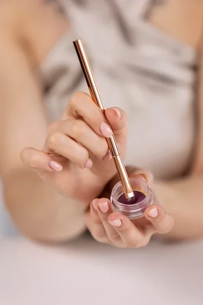 ongles pailletés dégradés