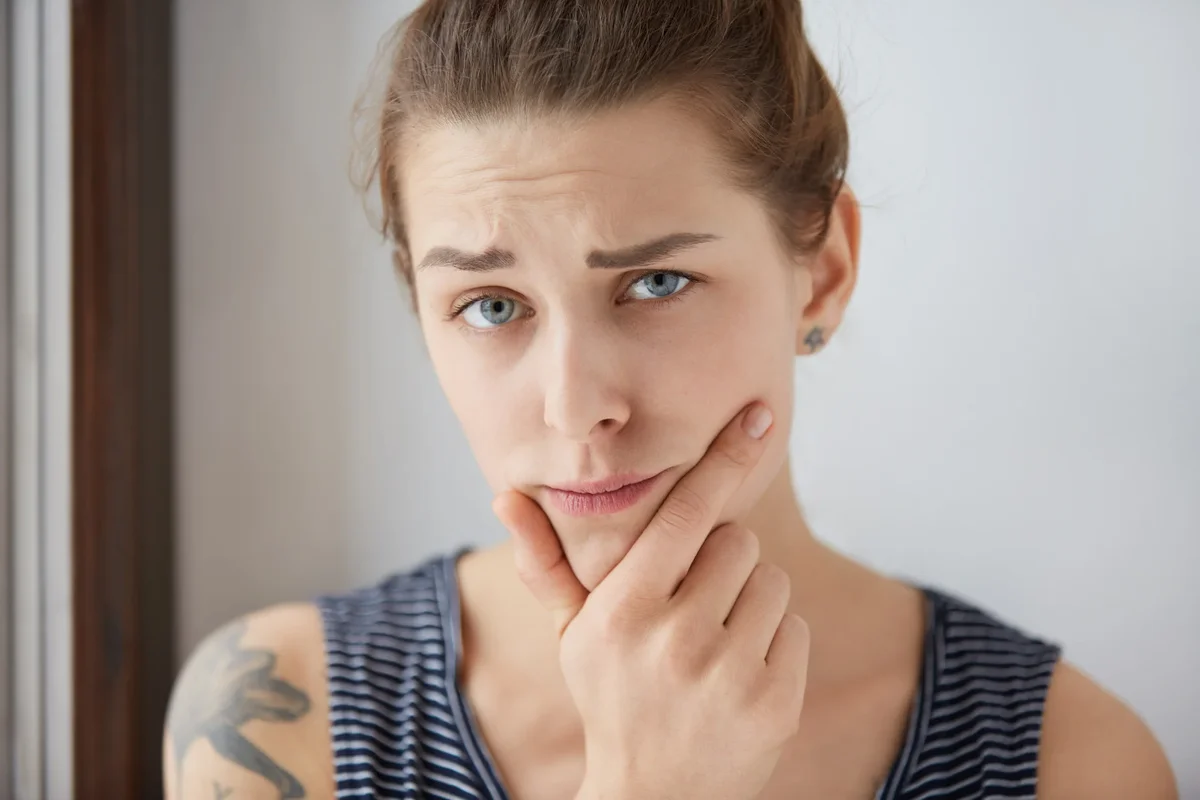 teint gris causes et solutions 